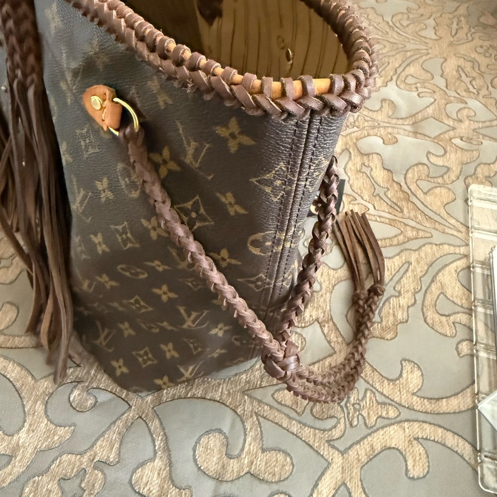 Louis Vuitton Brown Tote with Fringe and Scarf - Picture 5 of 16